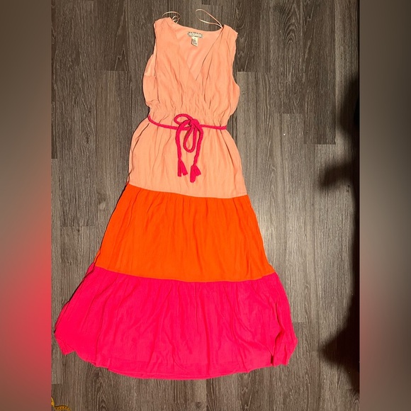 Flying Tomato Pleated Tiered Maxi Dress in Pink and Orange - Picture 4 of 14